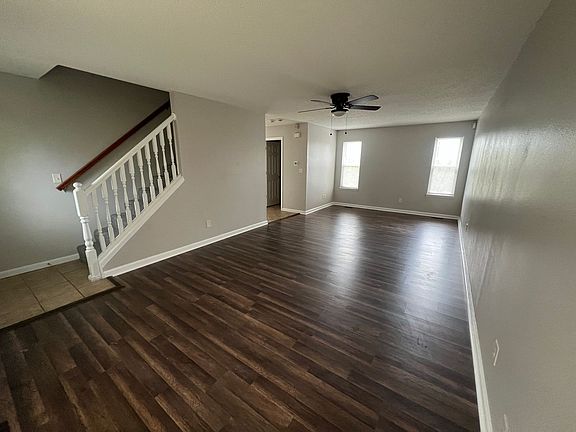 3rd image of 2008 Rosedale Ct