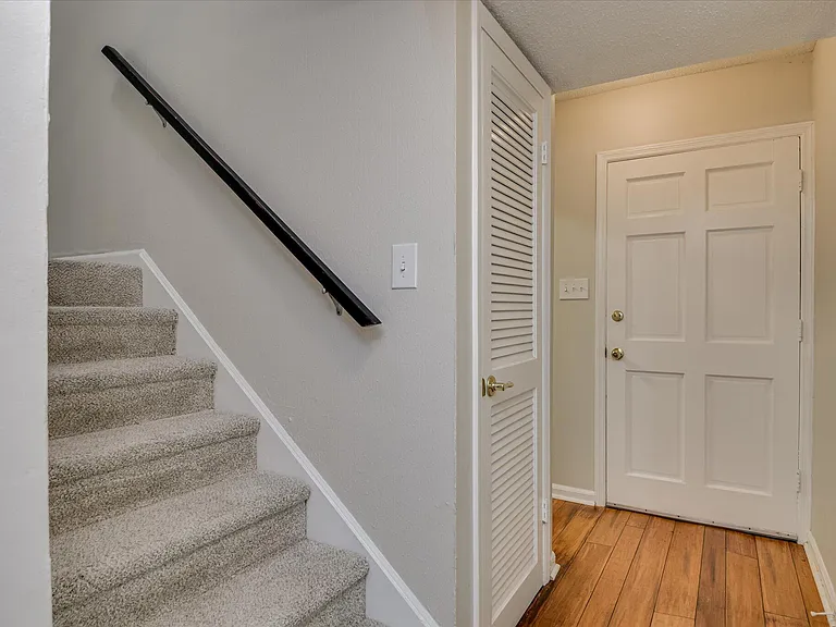 314 Laurens St SW #B — Photo 15