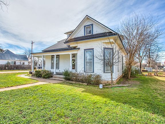 2nd image of 801 N 9th St