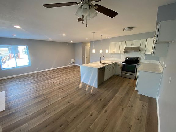 4th image of 2429 Ocean Ave #2