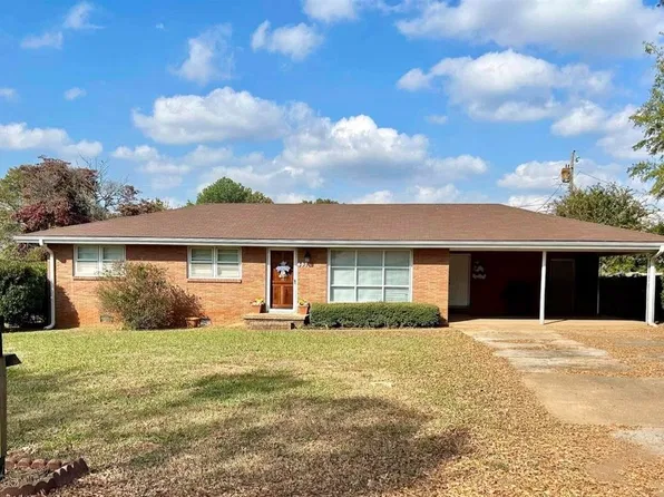 407 W Grove Ave, Muscle Shoals, AL 35661
