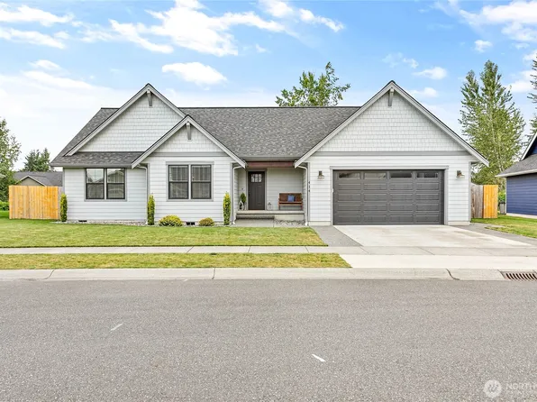 414 Cornerstone Drive, Sumas, WA 98295