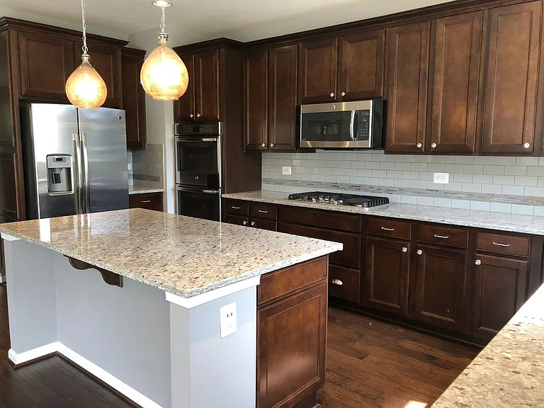 7502 Calais Way — Photo 2