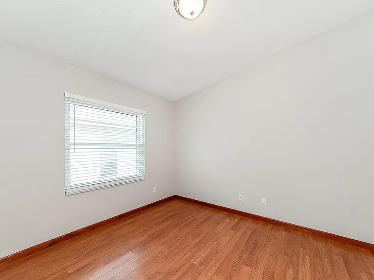 3575 Chinaberry Ln — Photo 13