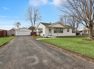 7416 S Thomas Ave, Bridgeview, IL