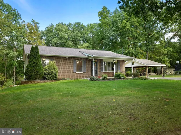 445 Avondale Rd, Martinsburg, WV 25404