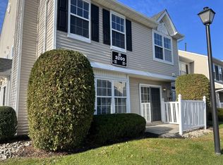 3201 Saxony Dr #3201, Mount Laurel, NJ 08054