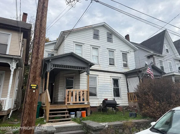 70 Lackawanna Ave, East Stroudsburg, PA 18301