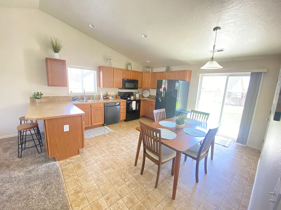 6309 Cashmere Ln