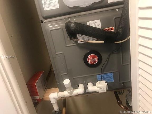 2nd image of 5120 SW 40th Ave APT 9A