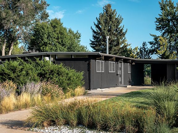 4th image of 4721 E Idaho Pl