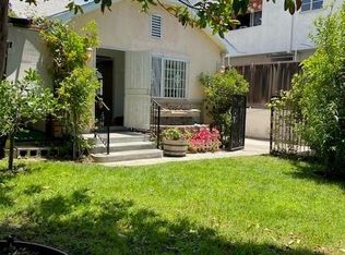 930 N Genesee Ave, Los Angeles, CA 90046