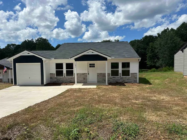 197 Ohio St, Chesnee, SC 29323