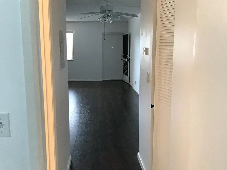 700 Village Green Ct #302 — Photo 8