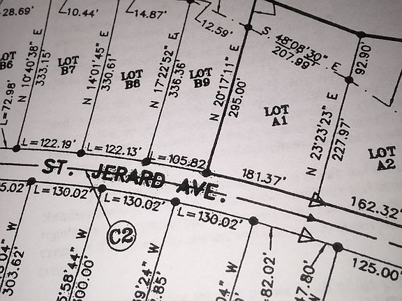 3rd image of 228 St. Jerard Ave.