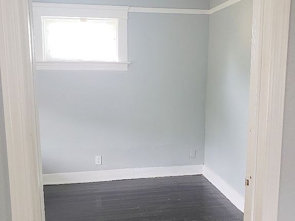 5th image of 11702 Honeydale Ave #2