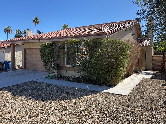 2nd image of 3283 Astoria Dr