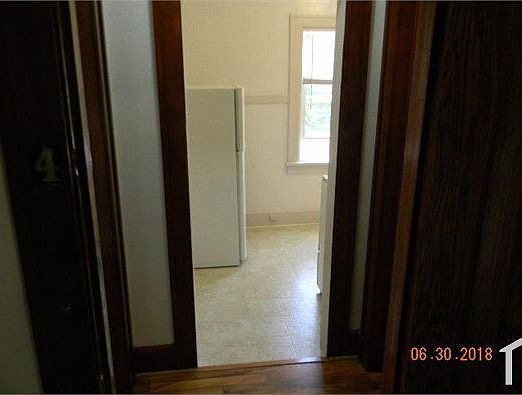 4th image of 2111 Slauson Ave APT 4