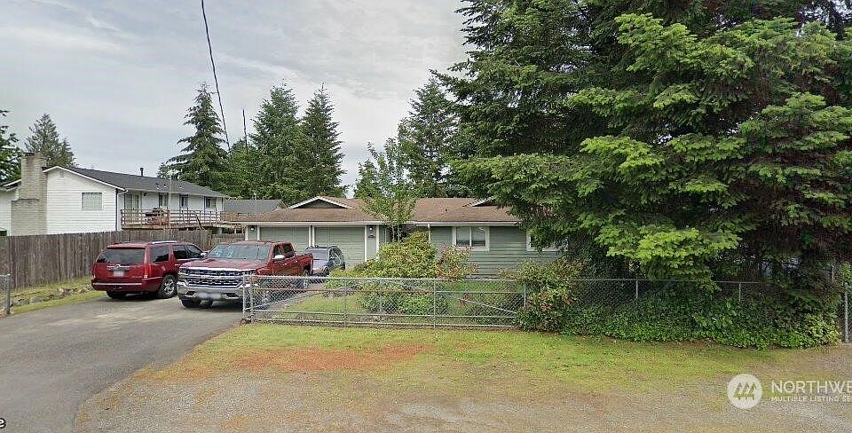 1st image of 12409 80th Avenue E