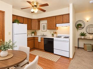 4475 W Dean Rd #4525-106, Milwaukee, WI 53223