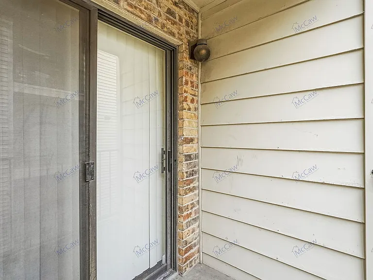 9520 Royal Ln #209 — Photo 19