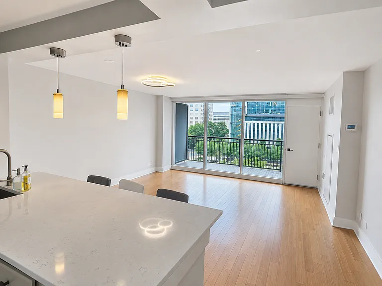 620 Peachtree St NE #609 — Photo 2