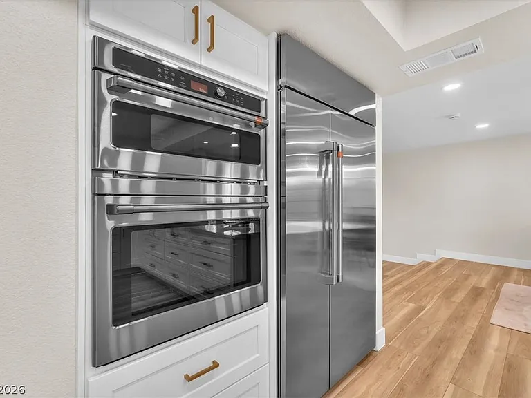 2868 Vista Del Sol Ave — Photo 60