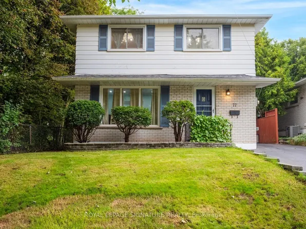 77 McCraney St W, Oakville, ON L6H 1H5
