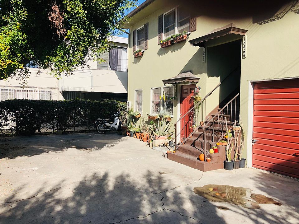 1st image of 1246 Tamarind Ave #1246.5