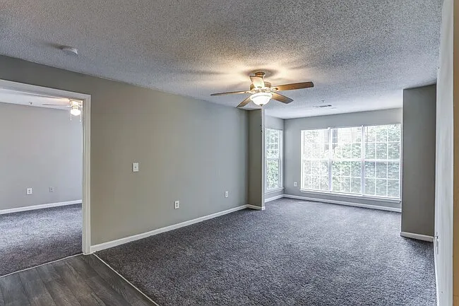 Millwood Park Apartments — Photo 5