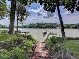 342 E Samuelsen Dr, Edgerton, WI 53534