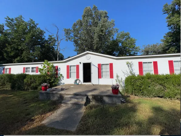 2847 Holly Grove Rd, Covington, TN 38019