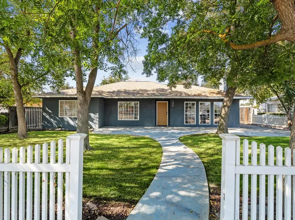 240 W Terrace Drive, Hanford, CA 93230