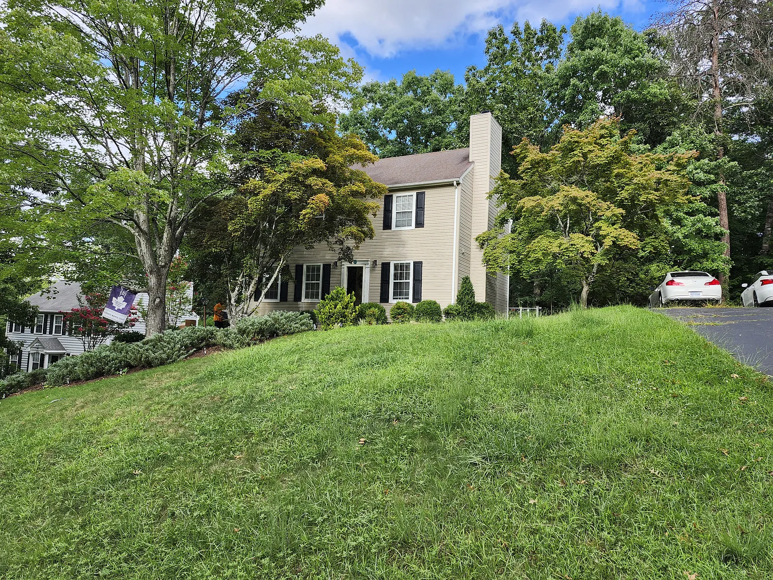 3 bed, 2001 sqft, $2,400 — Photo 3