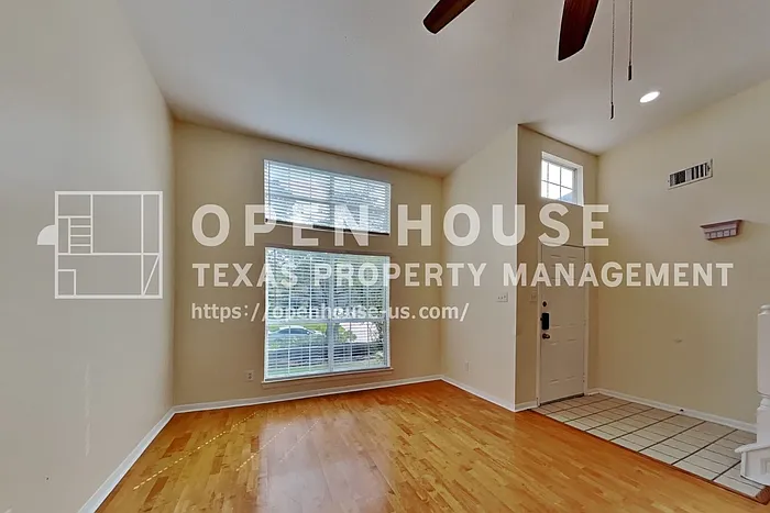 3 bed, 2.5 bath, 2155 sqft, $2,150 — Photo 3