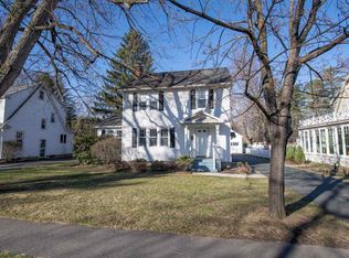 14 Burhans Pl, Delmar, NY 12054