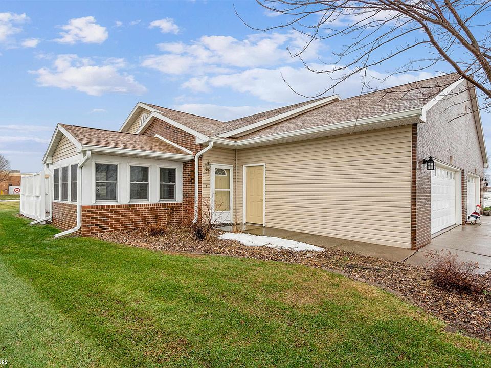 1st image of 602 Layne Dr #1