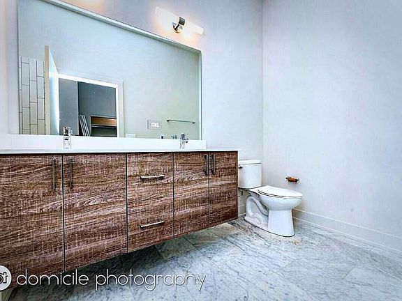 4th image of 847 N Larrabee St #_1f