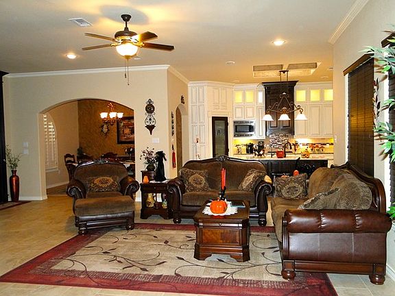 5th image of 5305 Half Moon Cir