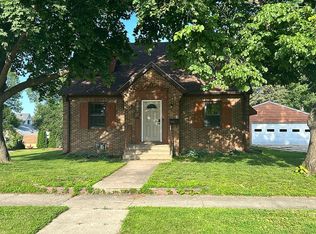 201 S Grant St, Lake Mills, IA 50450