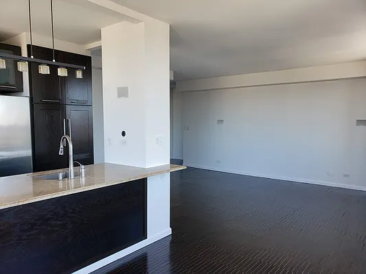 Rented by R New York | media 1