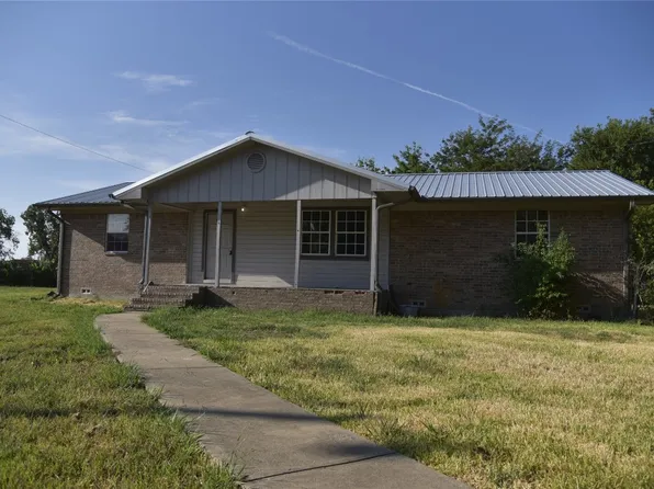 236 Circle Dr, Pt, TX 75472