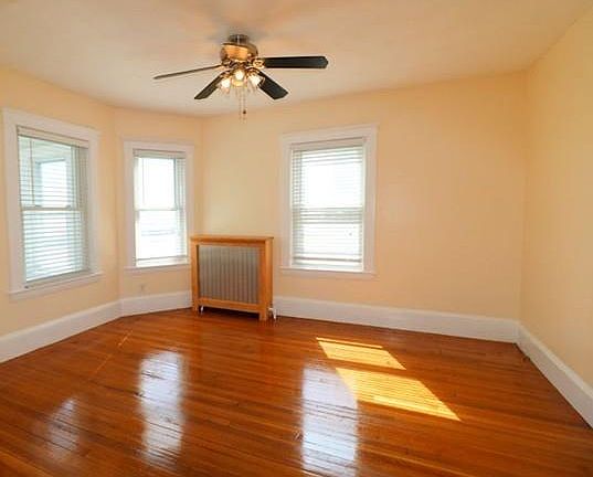 3rd image of 53 Winthrop Shore Dr