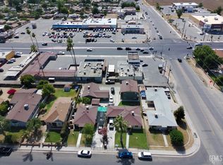 9704 Velma Ave, Lamont, CA 93241
