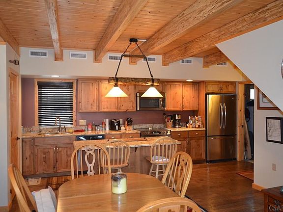 5th image of 125 Chalet Dr