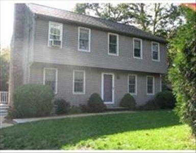 565 Hartford Ave E, Uxbridge, MA, 01569