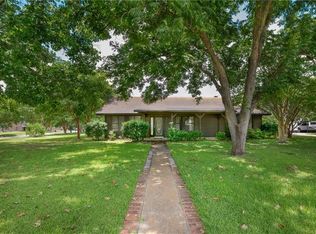 5252 Lark Ln, Alexandria, LA 71303