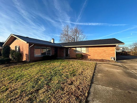 2nd image of 3426 Chickasaw Dr