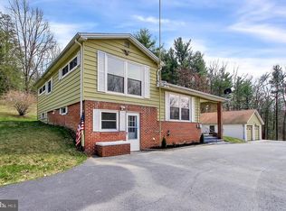 61 Church Rd, Orrtanna, PA 17353