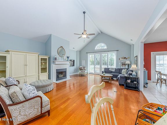 5th image of 1801 Red Fox Lane